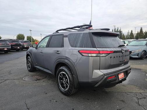 2025 Nissan Pathfinder Rock Creek 4WD