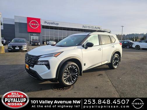 Everest White Pearl Tricoat 2026 Nissan Rogue Dark Armor