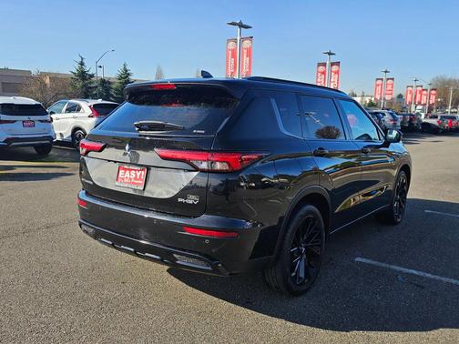 2025 Mitsubishi Outlander PHEV SEL