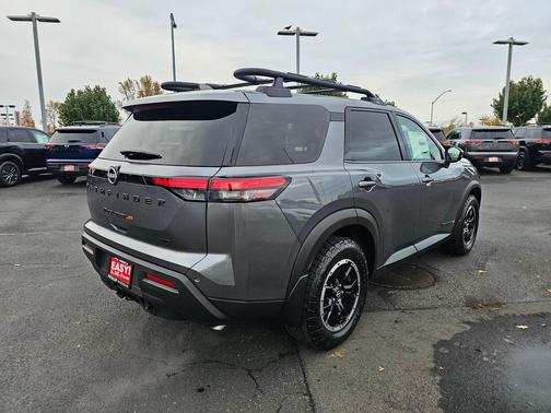 2025 Nissan Pathfinder Rock Creek 4WD