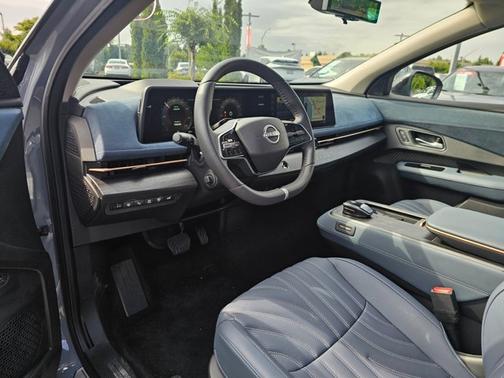 2025 Nissan ARIYA PLATINUM+