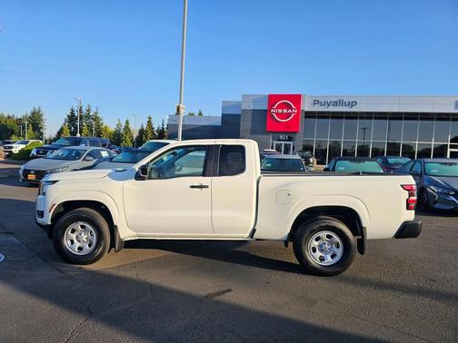 2025 Nissan Frontier S