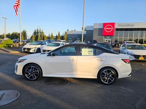 2025 Nissan Sentra SR
