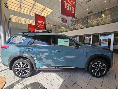 Baltic Teal 2026 Nissan Pathfinder Platinum