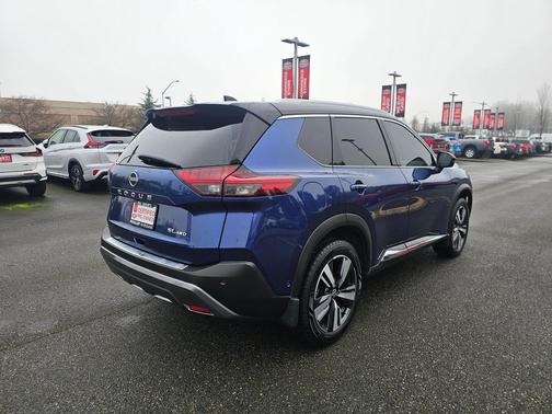 2022 Nissan Rogue SL