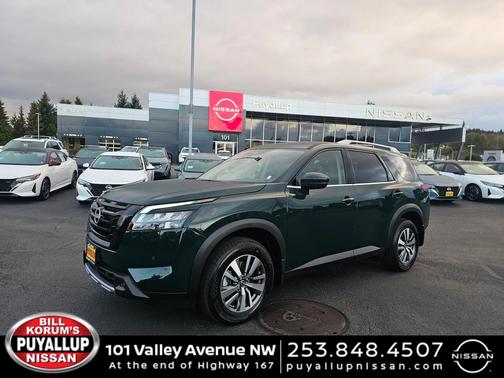 2025 Nissan Pathfinder SL 4WD