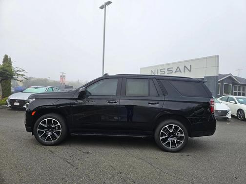 2023 Chevrolet Tahoe 4WD RST