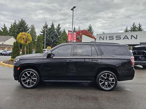 2023 Chevrolet Tahoe 4WD RST