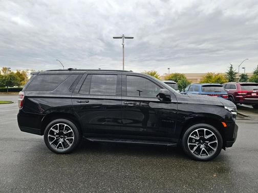 2023 Chevrolet Tahoe 4WD RST