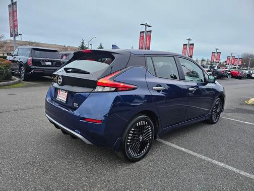 2024 Nissan Leaf SV PLUS