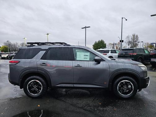 2025 Nissan Pathfinder Rock Creek 4WD