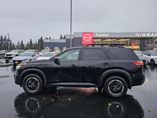 2025 Nissan Pathfinder Rock Creek 4WD