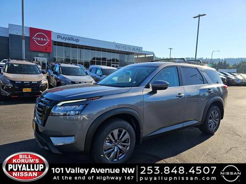 2025 Nissan Pathfinder SV 4WD