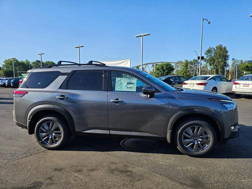 2025 Nissan Pathfinder SV 4WD