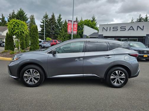 2023 Nissan Murano SV