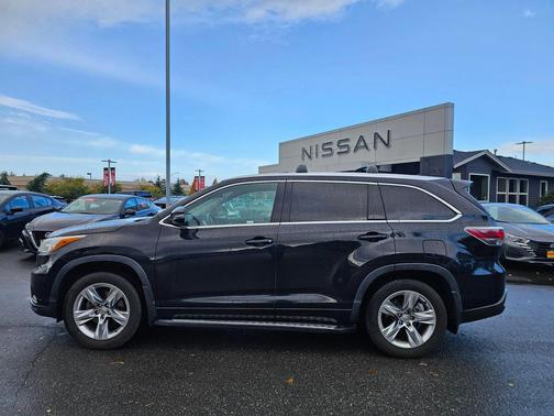 2015 Toyota Highlander Limited Platinum