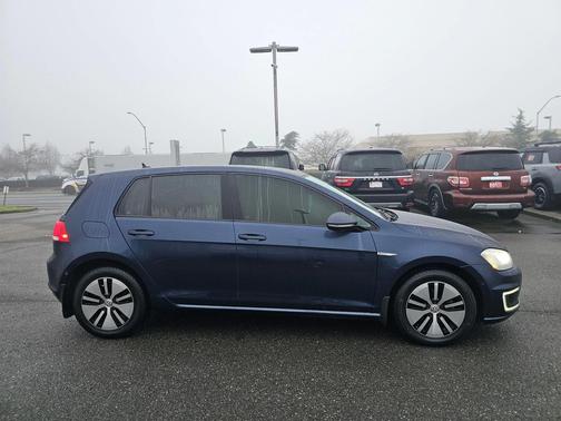 2016 Volkswagen e-Golf SEL Premium