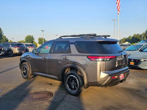 2025 Nissan Pathfinder Rock Creek 4WD