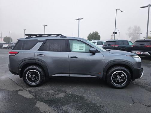 2025 Nissan Pathfinder Rock Creek 4WD