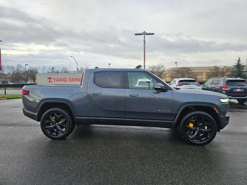 2022 Rivian R1T Adventure