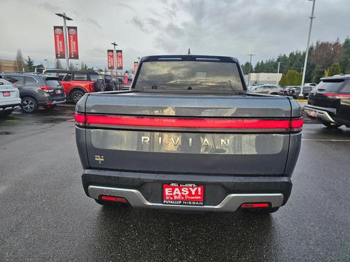 2022 Rivian R1T Adventure