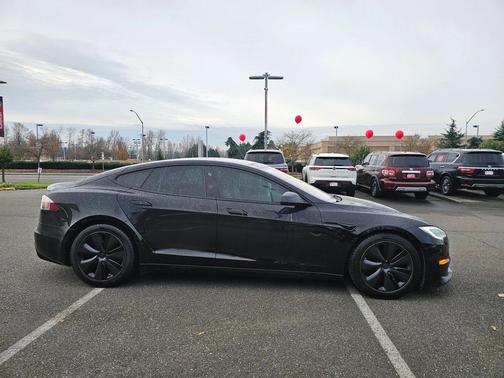 2021 Tesla Model S Plaid
