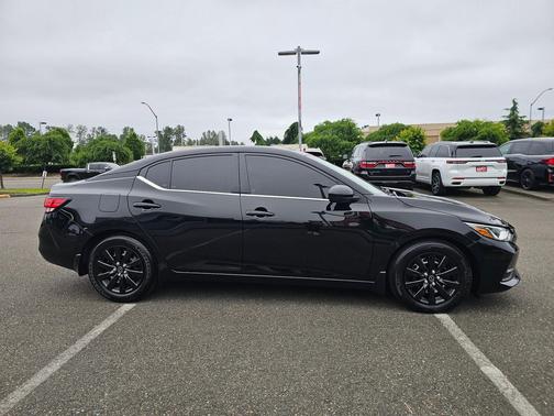 Super Black 2022 Nissan Sentra S