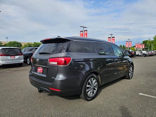 Platinum Graphite 2018 Kia Sedona SX