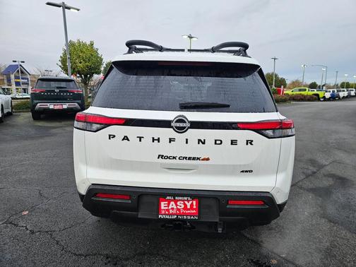 2025 Nissan Pathfinder Rock Creek 4WD