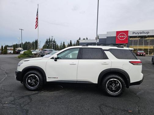 2025 Nissan Pathfinder Rock Creek 4WD