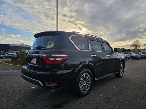 2022 Nissan Armada SL