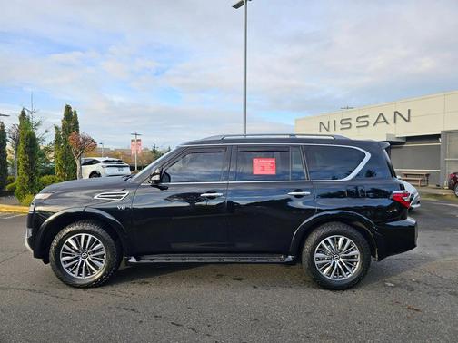 2022 Nissan Armada SL