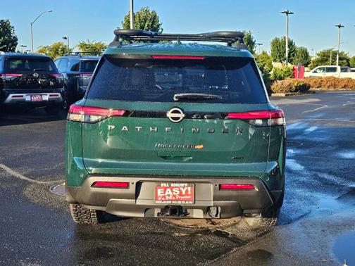 2025 Nissan Pathfinder Rock Creek 4WD