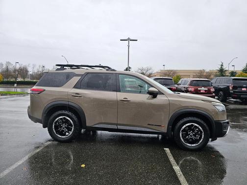 2024 Nissan Pathfinder Rock Creek 4WD