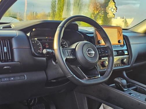 2024 Nissan Pathfinder Rock Creek 4WD