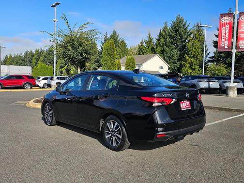 2021 Nissan Versa 1.6 SV