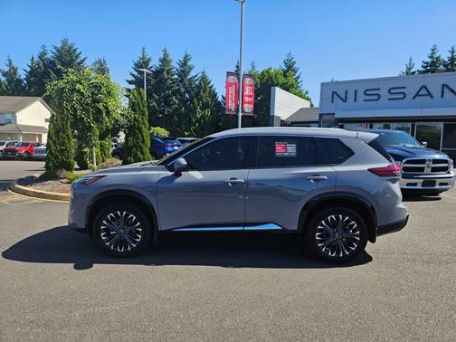 2024 Nissan Rogue Platinum