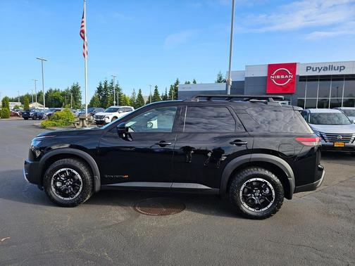 2025 Nissan Pathfinder Rock Creek 4WD