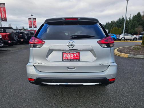 2019 Nissan Rogue SL