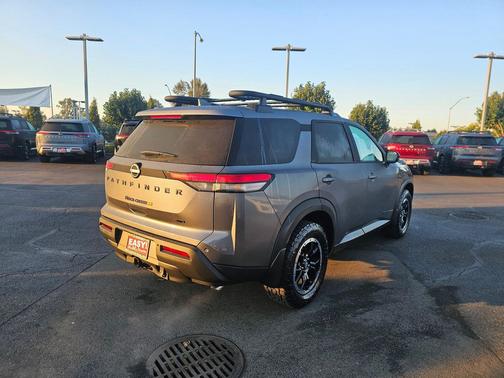 2025 Nissan Pathfinder Rock Creek 4WD