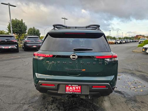 2025 Nissan Pathfinder Rock Creek 4WD
