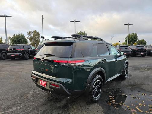 2025 Nissan Pathfinder Rock Creek 4WD