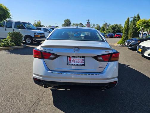 2023 Nissan Altima SR Intelligent AWD