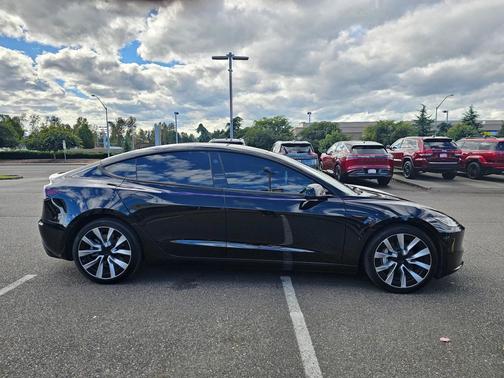 2024 Tesla Model 3 Long Range
