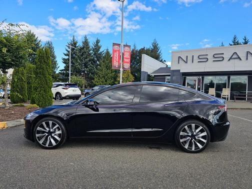 2024 Tesla Model 3 Long Range