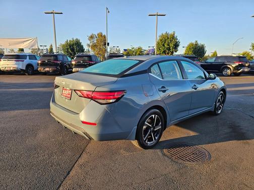 2025 Nissan Sentra SV