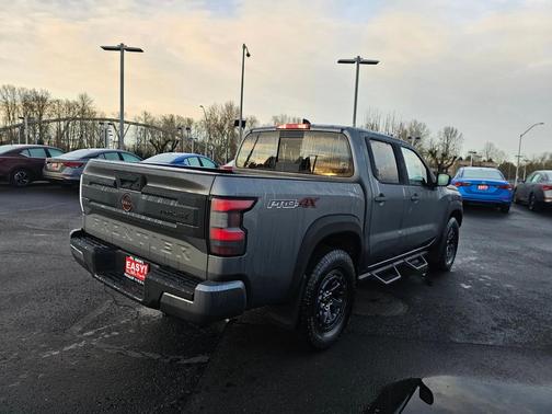 2025 Nissan Frontier PRO-4X