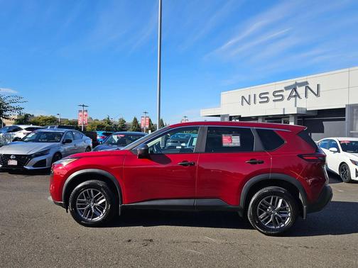 2023 Nissan Rogue S