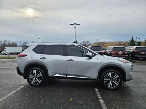 2021 Nissan Rogue Platinum
