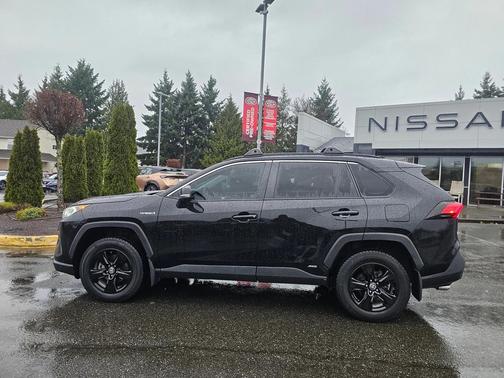 2021 Toyota RAV4 Hybrid XLE